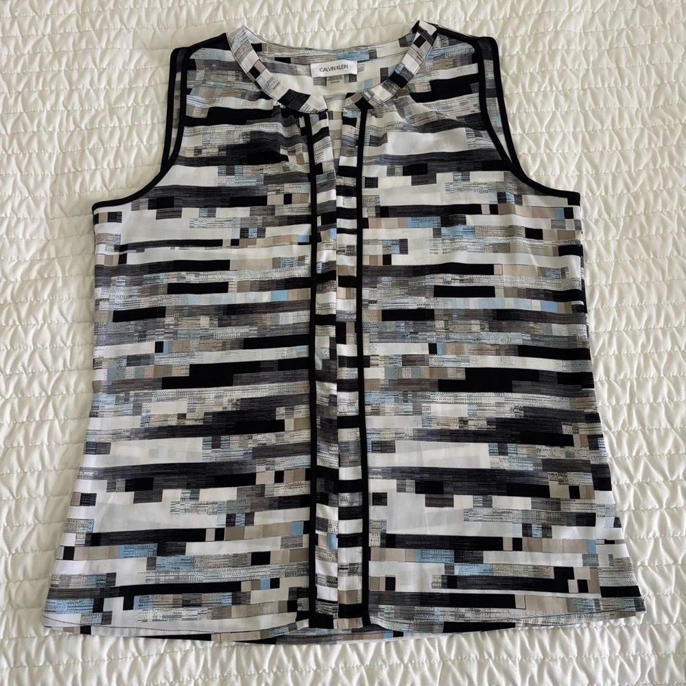 Calvin Klein Women's Sleeveless Top - Black, White, and Gray